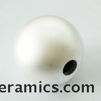 Piezoelektrisches Keramikelement mit Kugel und Halbkugel